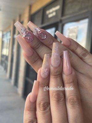 Nails design