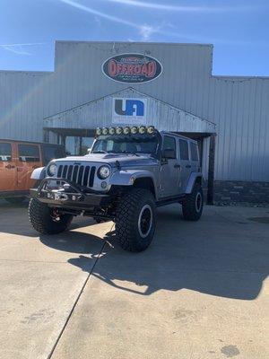 Extremely pleased with the outcome of our JEEP build! Andrew, Zak and the entire team, were great to work with and did a great job.