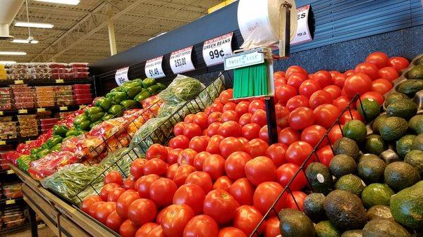 Produce looks super fresh!