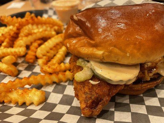 Chicken Sandwich & Fries