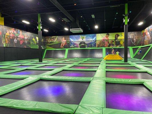 Jump Floor