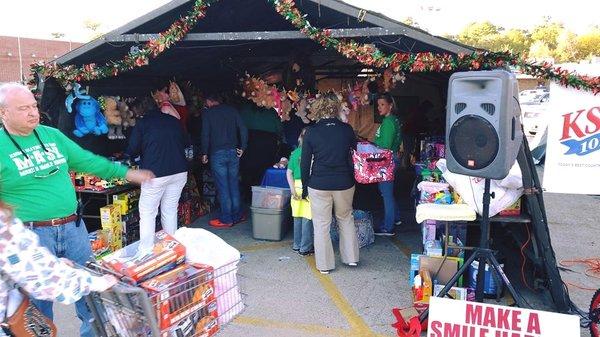 Annual Radio MASH Toy and Food Drive