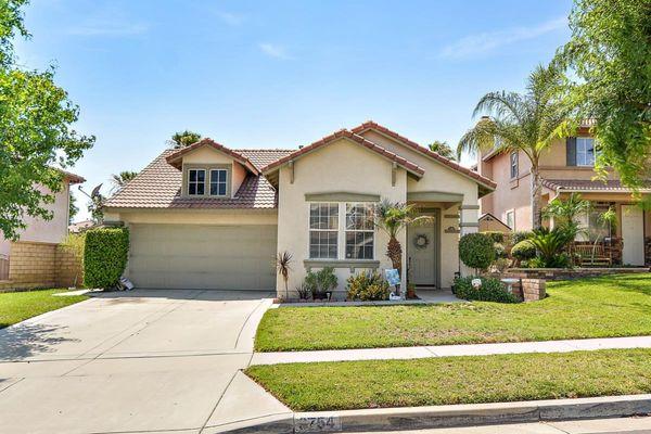 This whimsical widespread home is SOLD! We are so thrilled to have a wonderful family coming into the neighborhood of Rancho Cucamonga!