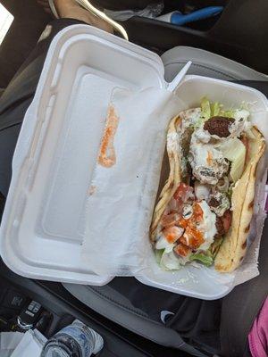 Falafel gyro