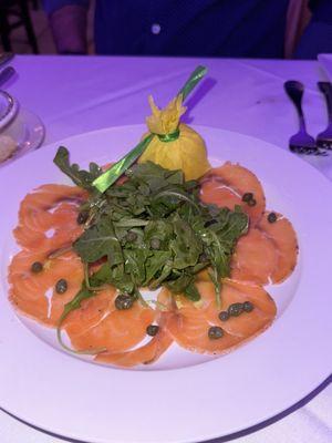 Salmon carpaccio