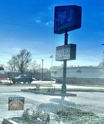 Ordered calzone on their app.  Using drive thru.