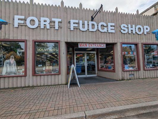 Fort Fudge Shop