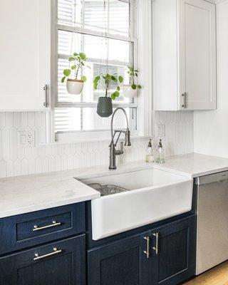 Full Kitchen renovation with blue cabinets. Kitchen designed by Cobblestone's in-house Designer, Jennifer Fletcher