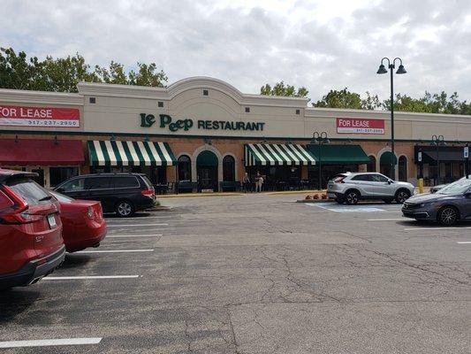 Storefront for LePeep Fashion Mall Commons Indianapolis