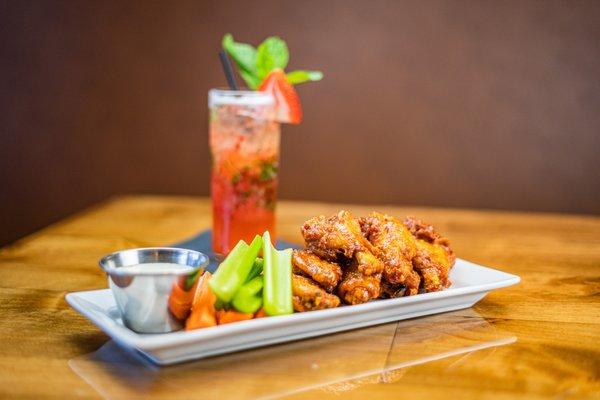 Dragonberry Mojito paired with some amazing Thai Spice wings