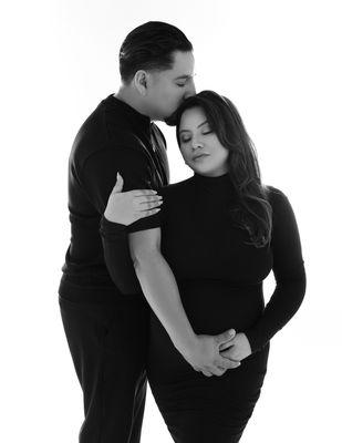 Couple maternity session