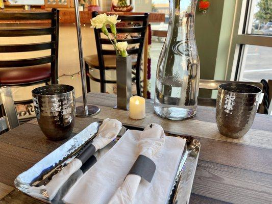 Hammered metal place settings add a nice touch.