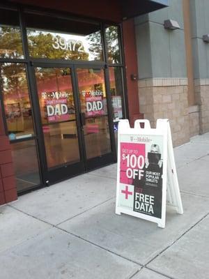 T-Mobile Store Front, Fremont Hub Shopping Center, Fremont, CA.