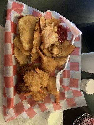 Fried shrimp basket.