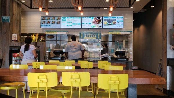 Interior of Ono Hawaiian BBQ