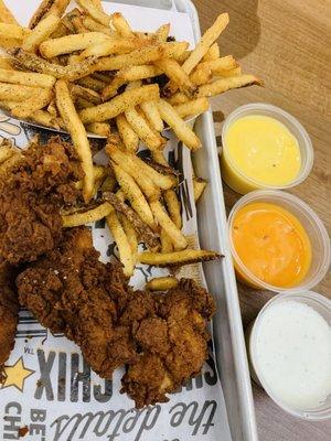 Rosemary pepper fries and chicken fingers.