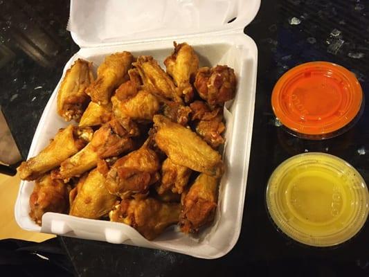 32 wings with sauce on the side (cups are a bit small) ($26) - July 2016