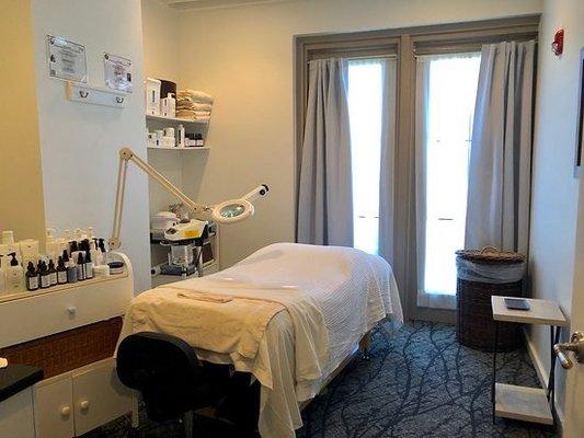 The facial room at the Spa At Watercolor Inn