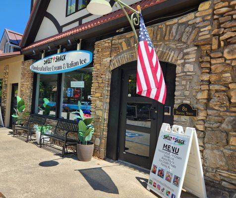 Our storefront in Hollister, MO on Historic Downing St