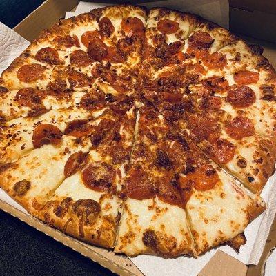 Extra large pepperoni bacon pizza