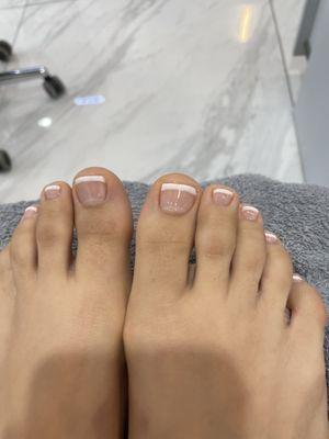 Gel pedicure