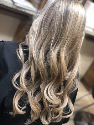 Scandinavian Blonde with soft contrast , seamless blend