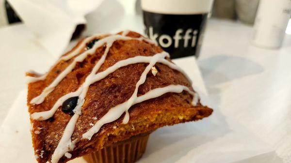 Cranberry muffin (wow!)