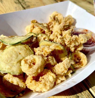 Fried Calamari and veggies