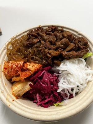 Rice bowl w/pork, japchae noodles, kimchi +