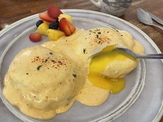 Crab Benedict