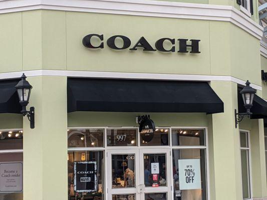 COACH Outlet