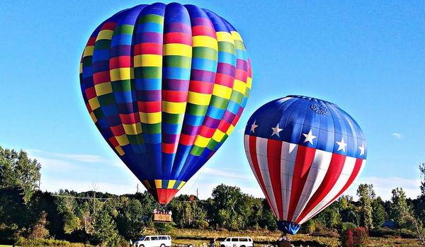 Balloon Quest Inc. Hot-air-balloons taking off!