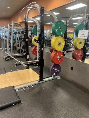 Half squat racks