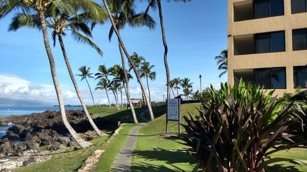 Kihei Surfside area of Eddie Pu trail