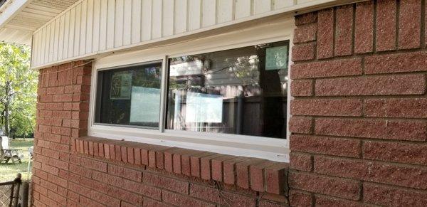 Energy Master Sliding Window