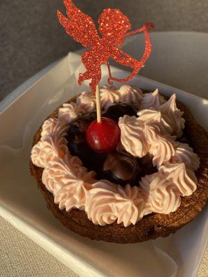 Chocolate cherry Valentine's pie