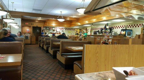 Seating Area at Big Boy Tecumseh