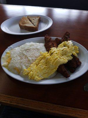 OMG! So good!  Been awhile since I had fish and grits and I am not disappointed.  Will come back soon