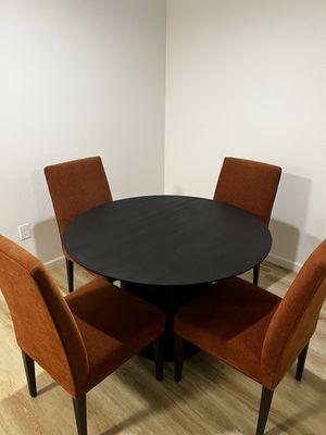 Dining table set with 4 chairs