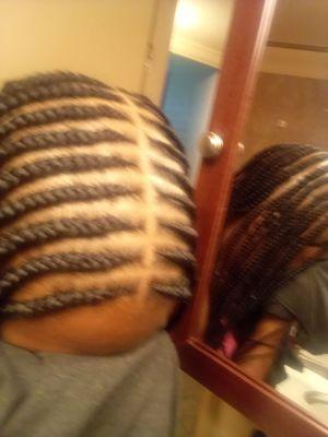 What I got ...pls let customer know can't do style and give options.  42 braids I paid $200.