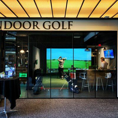 Swing Loose Indoor Golf