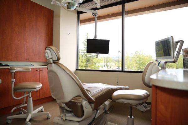 Latest equipment at the operatory at Renton dentist Renton Smile Dentistry