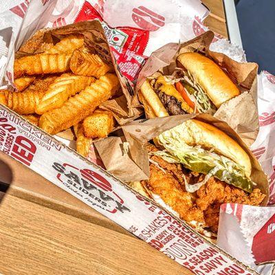 Box 1 Combo with the Classic Angus Beef & Famous Fried Chicken sliders and a side of Cajun-Seasoned Fries.