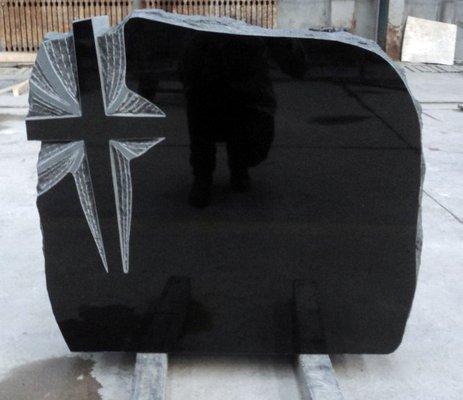 Cross cut into China Black Granite