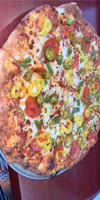 Hot pepper pizza