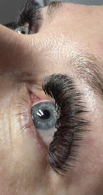 Volume eyelash extensions