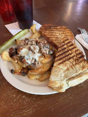 Spicy Italian and chili cheese fries