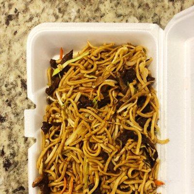 Fried noodles with beef