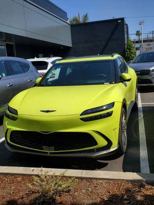 Wow! A yellow Genesis! That's for me. Great to see from a boring car company.