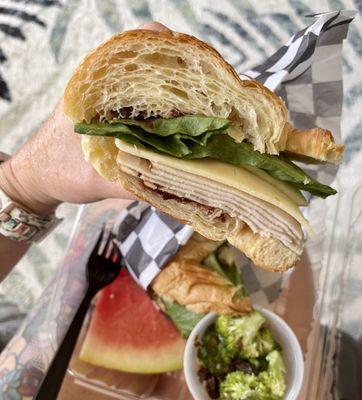 TURKEY, APPLE & HAVARTI CROISSANT w/broccoli salad